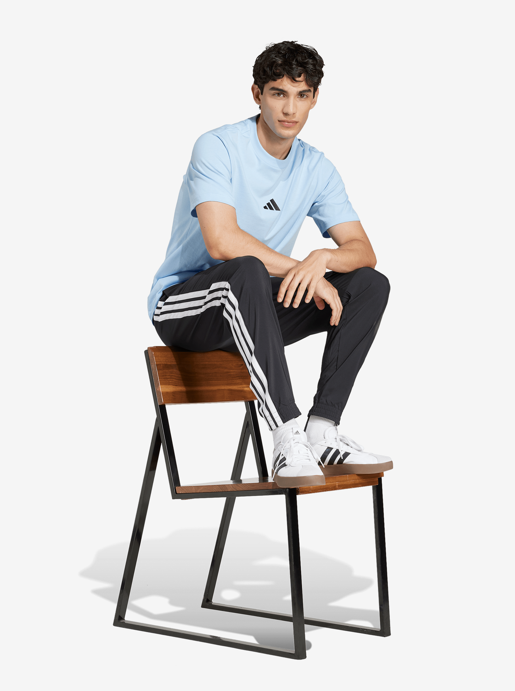 Essentials Small Logo Single Jersey T-Shirt