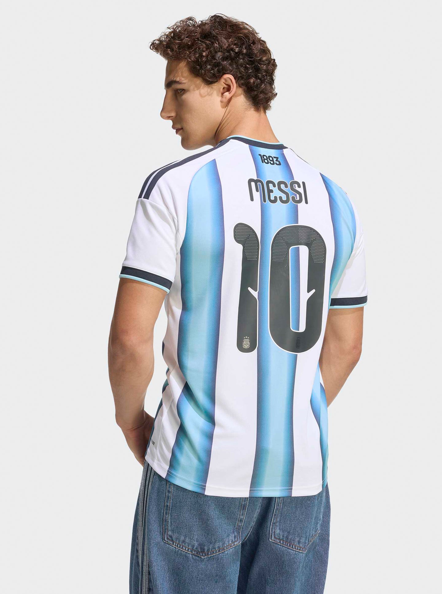 Argentina 26 Home Replica Messi Jersey
