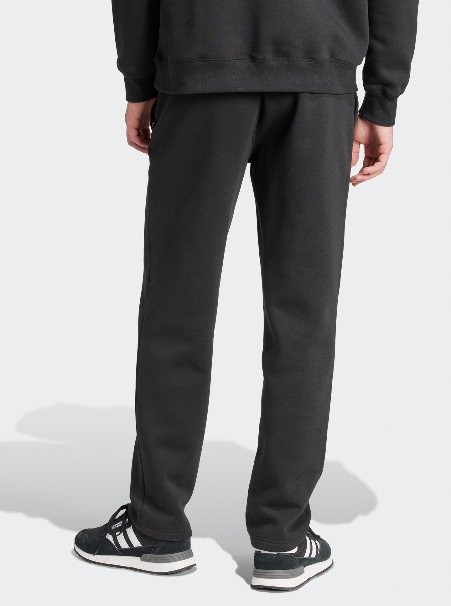 Extended Q12 Varsity Pants