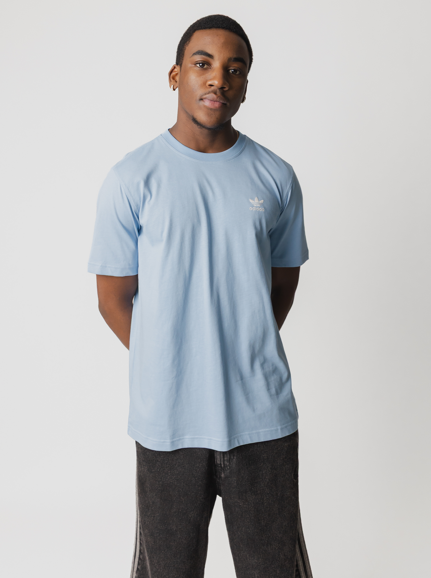Trefoil Essentials Tee