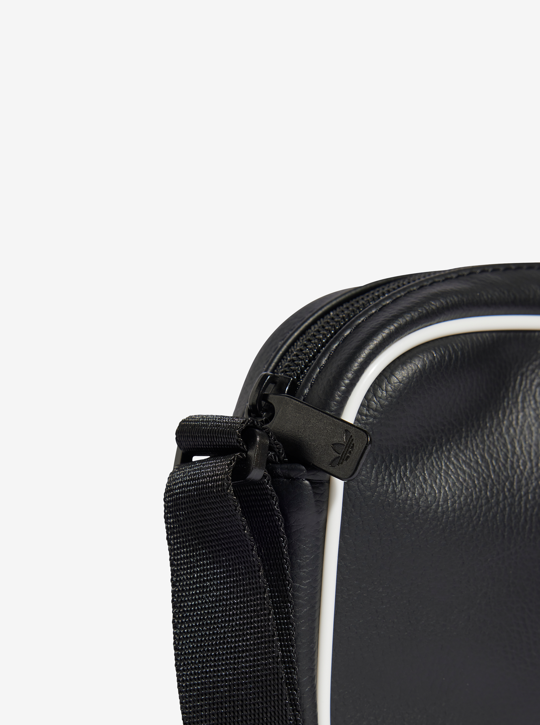 Classic Mini Airliner Bag