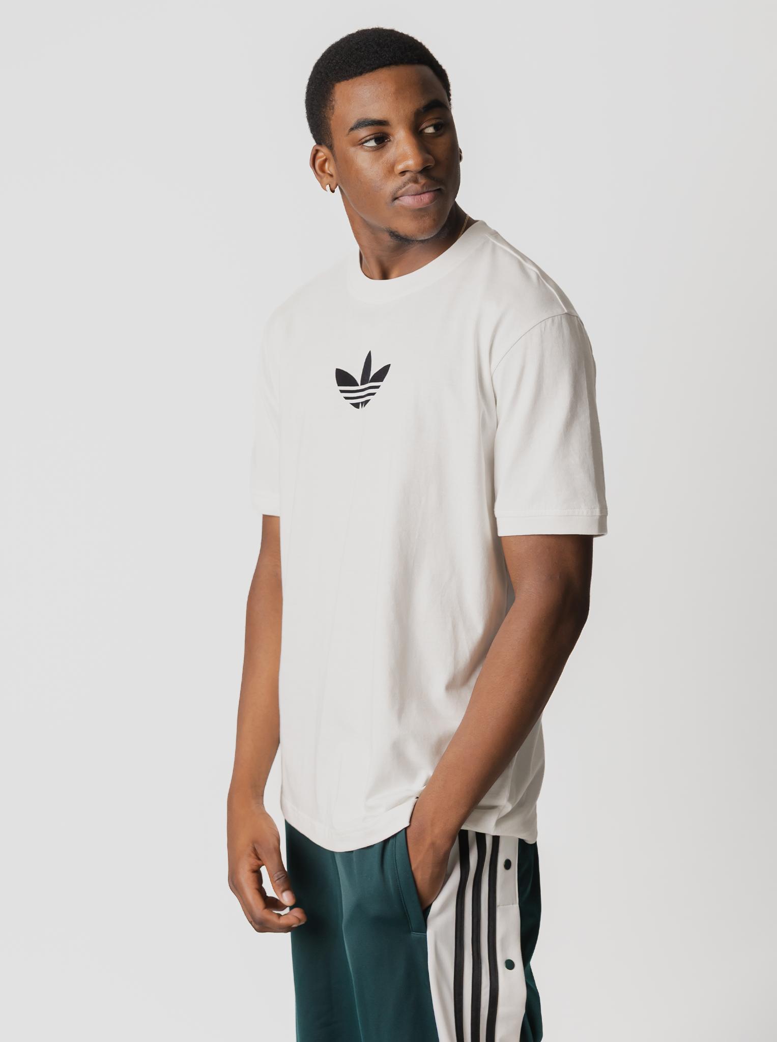 Loose 2000s Cali Tee