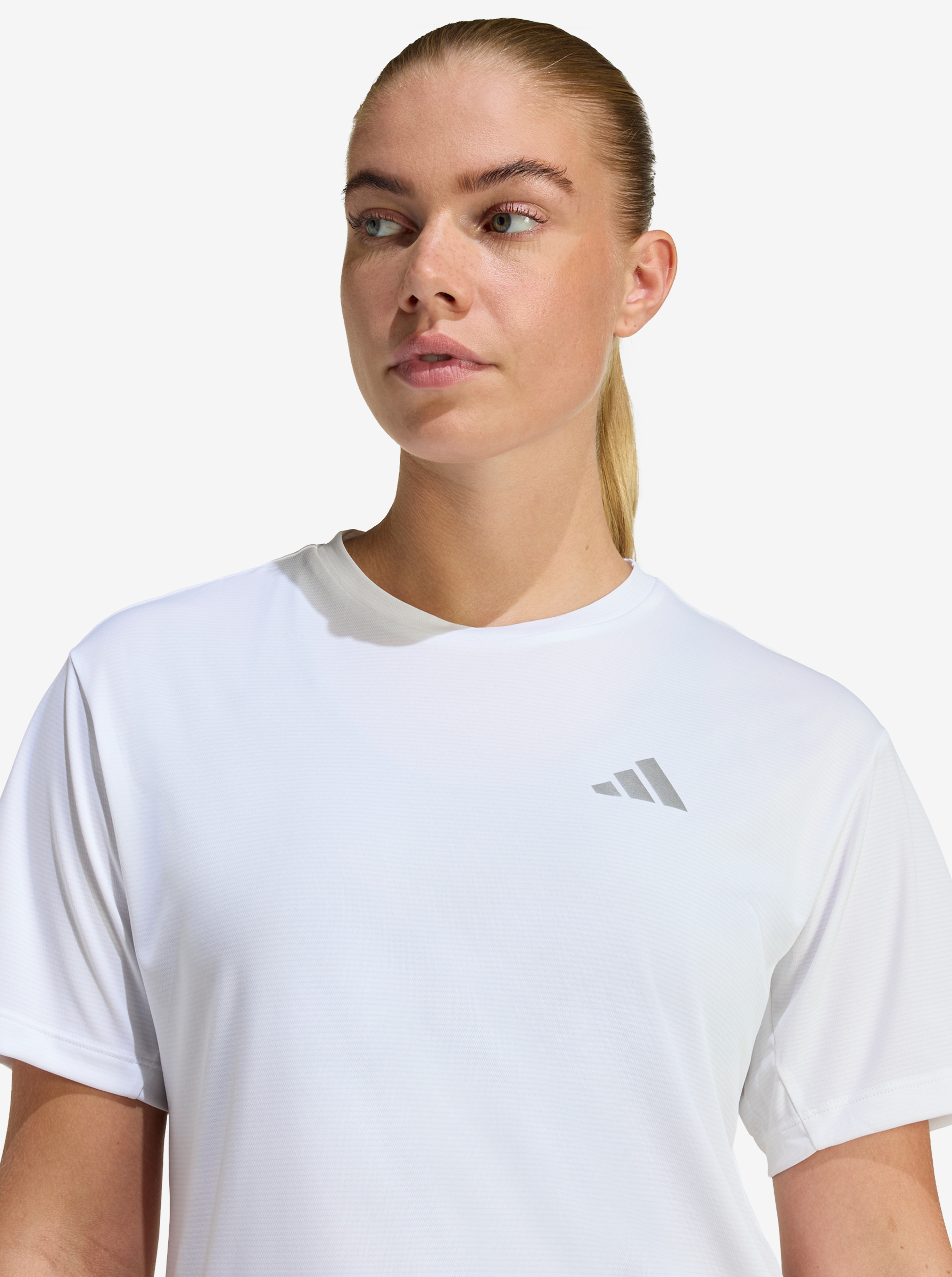 Adidas W Run Ess Tee - White