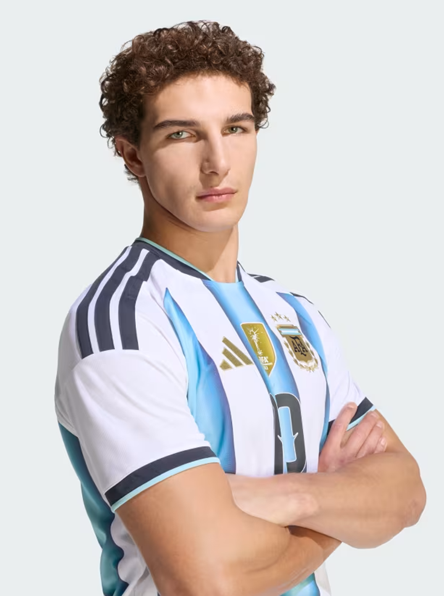 Argentina 26 Home Replica Messi Jersey