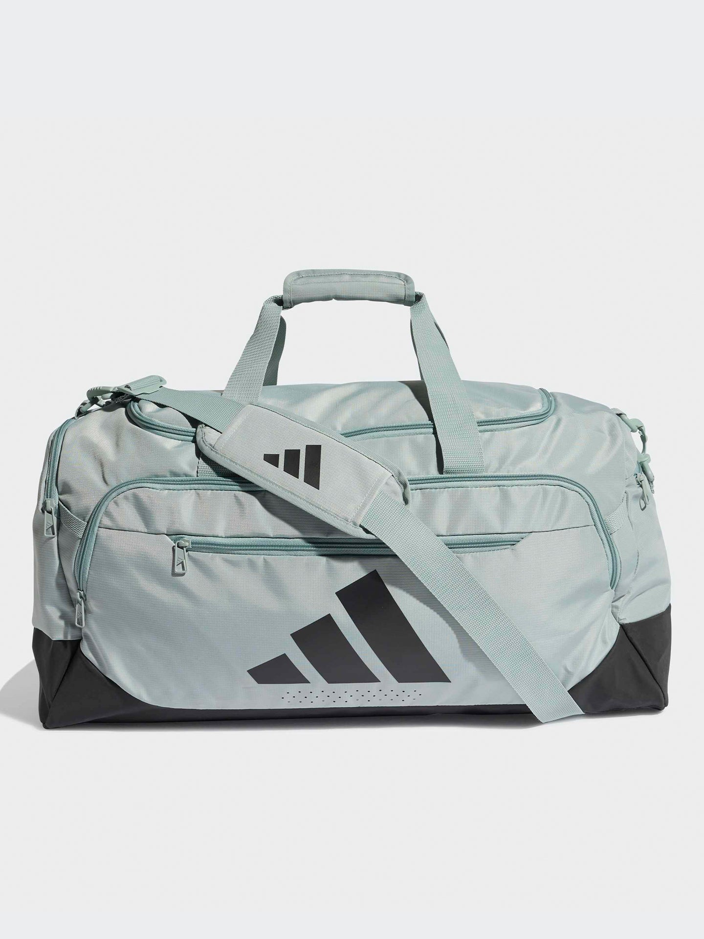 Training Defender Duffle Bag Medium