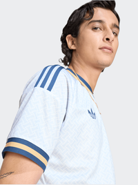 Italy 26 Away Replica Jersey