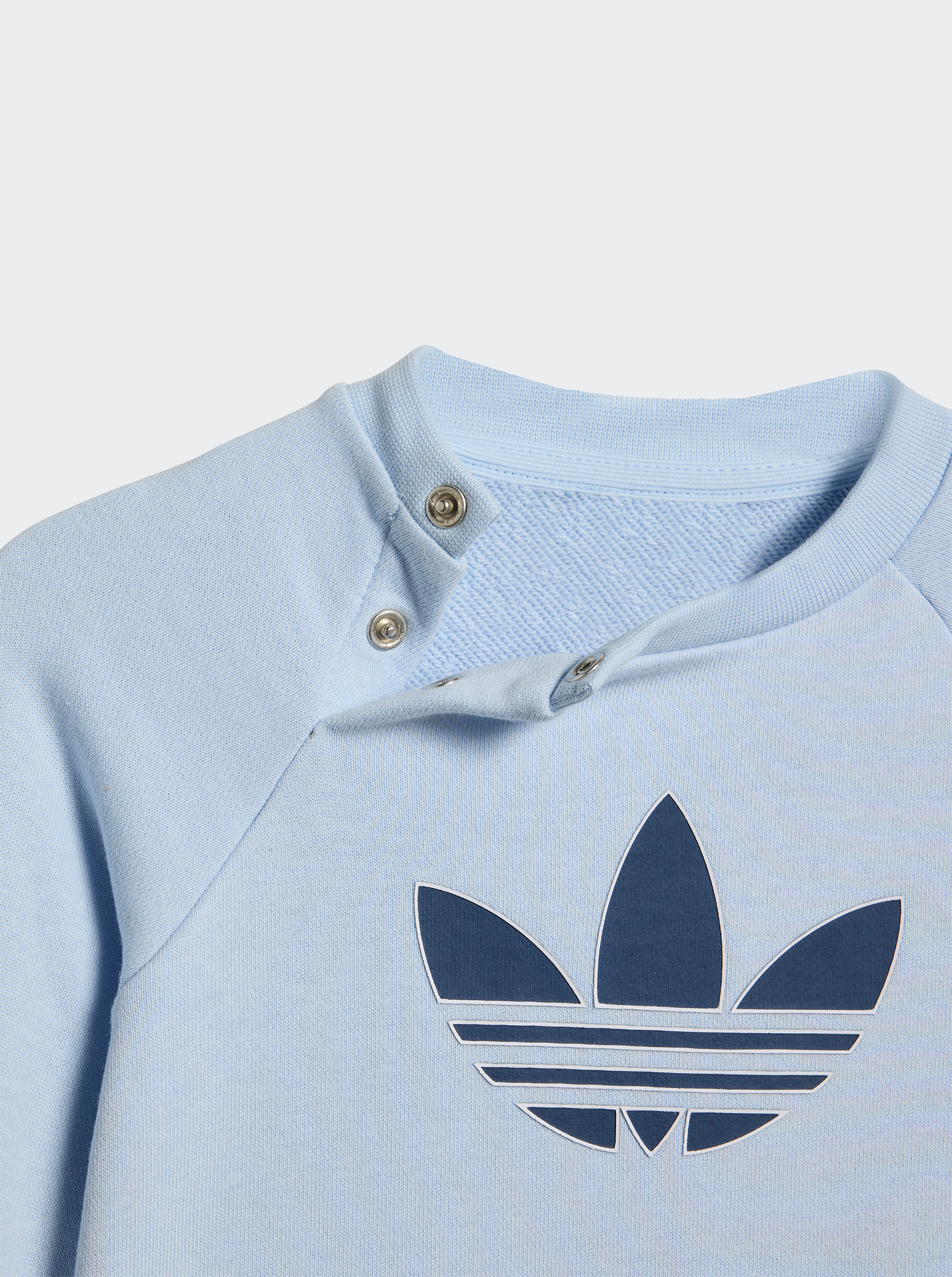 Trefoil Crew Set