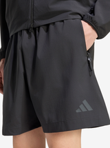 Z.N.E. Woven Short