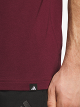 Varsity Tailsweep Graphic T-shirt