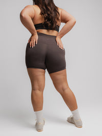 Mellow Bike Short in Coffee Bean