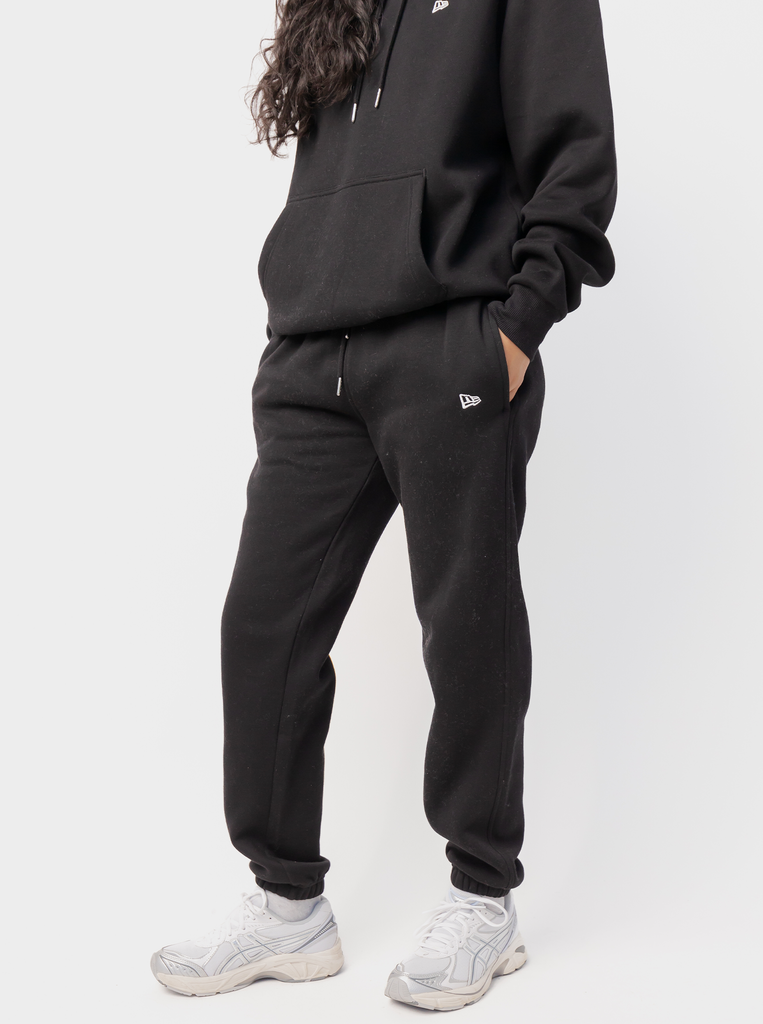 Logo Fleece Track Pant