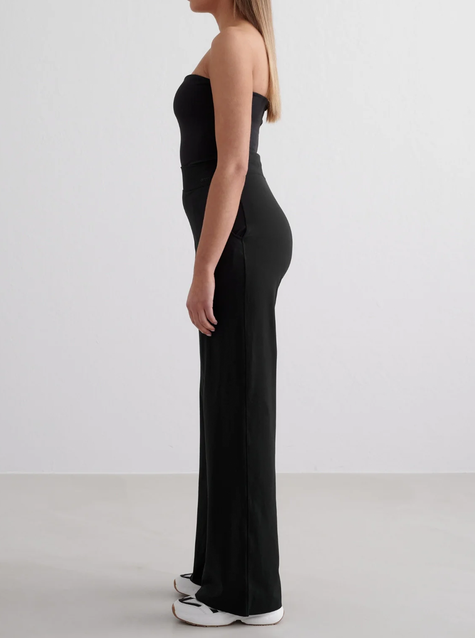 Black Sense Wide Pants