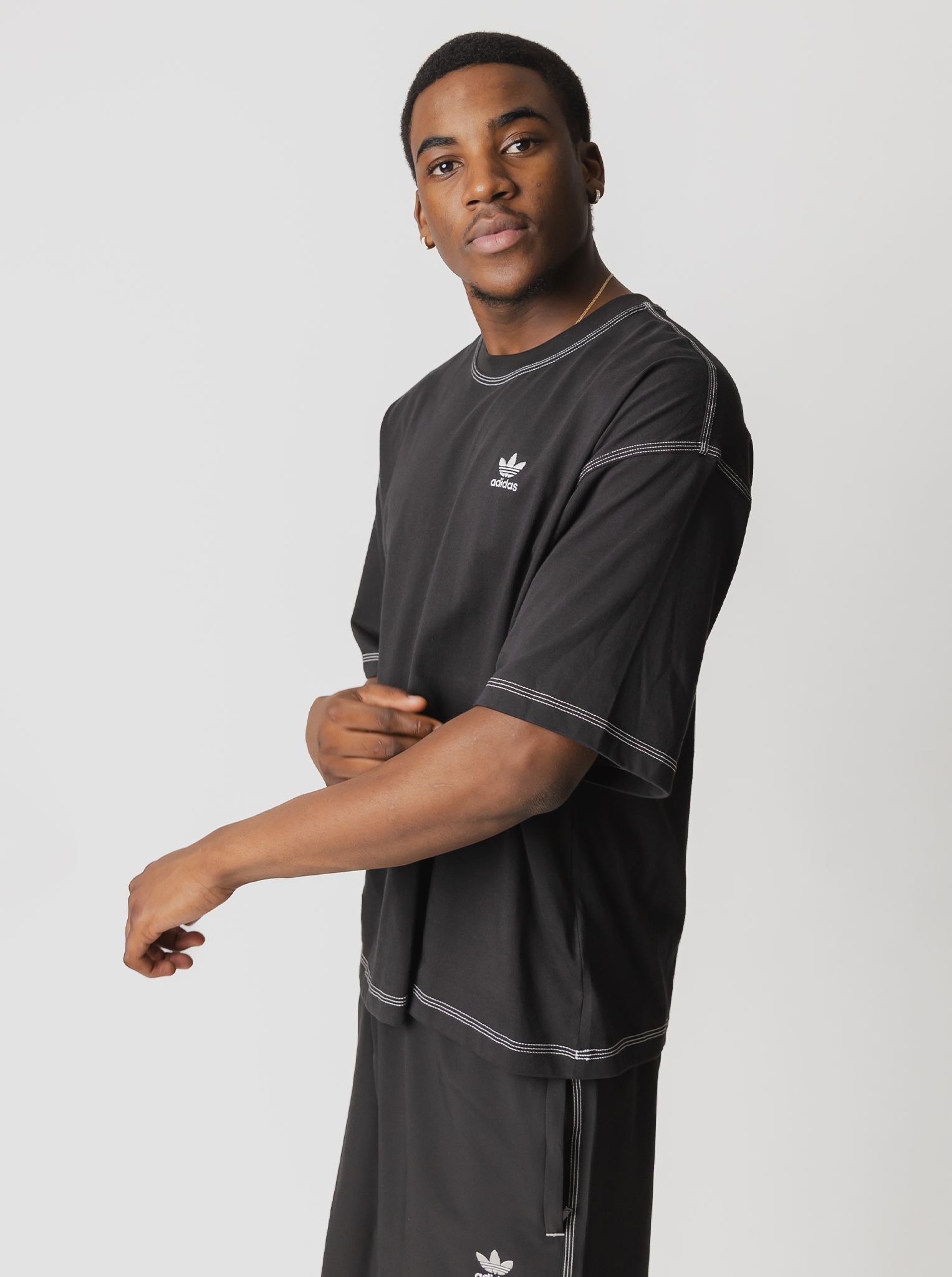Trefoil Essentials Tee