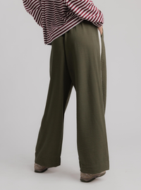 Weekender Pant