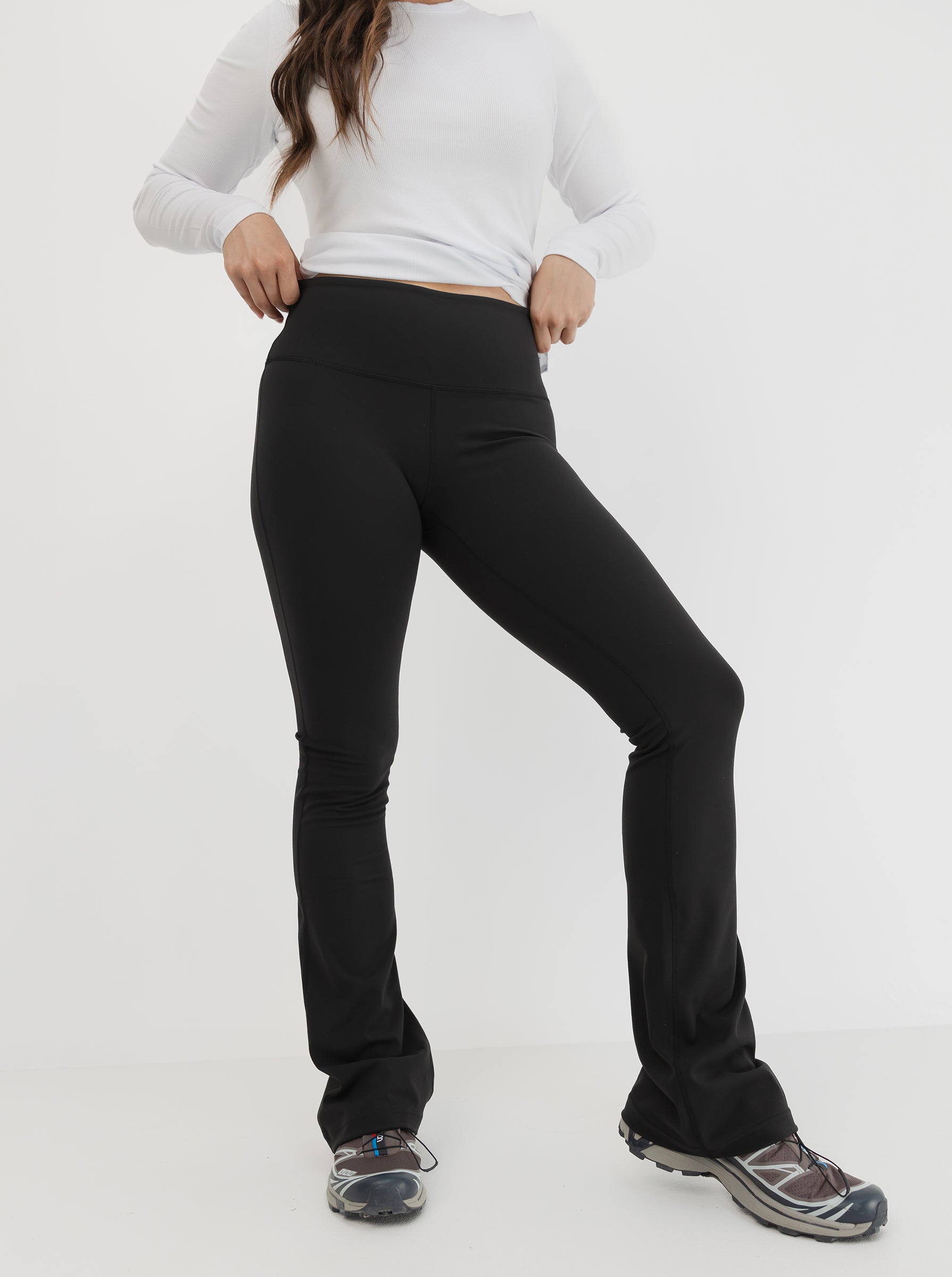 Mellow Flare Longline In Black