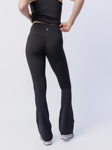 Mellow Flare Longline In Black