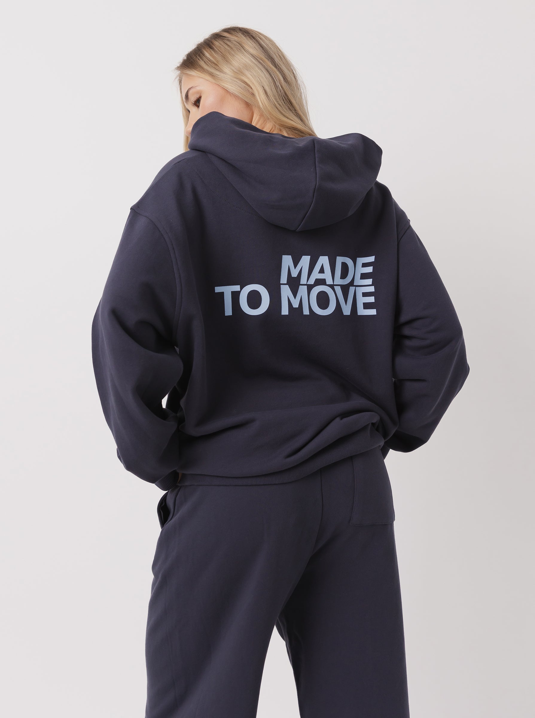 Heritage Move Hood in Midnight