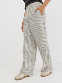 Everyday Pant In Pinstripe