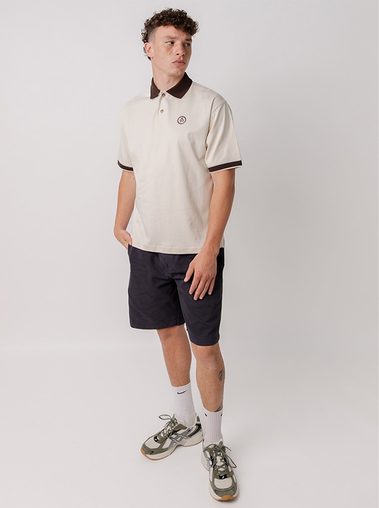 Fairway Shorts in Dark Navy