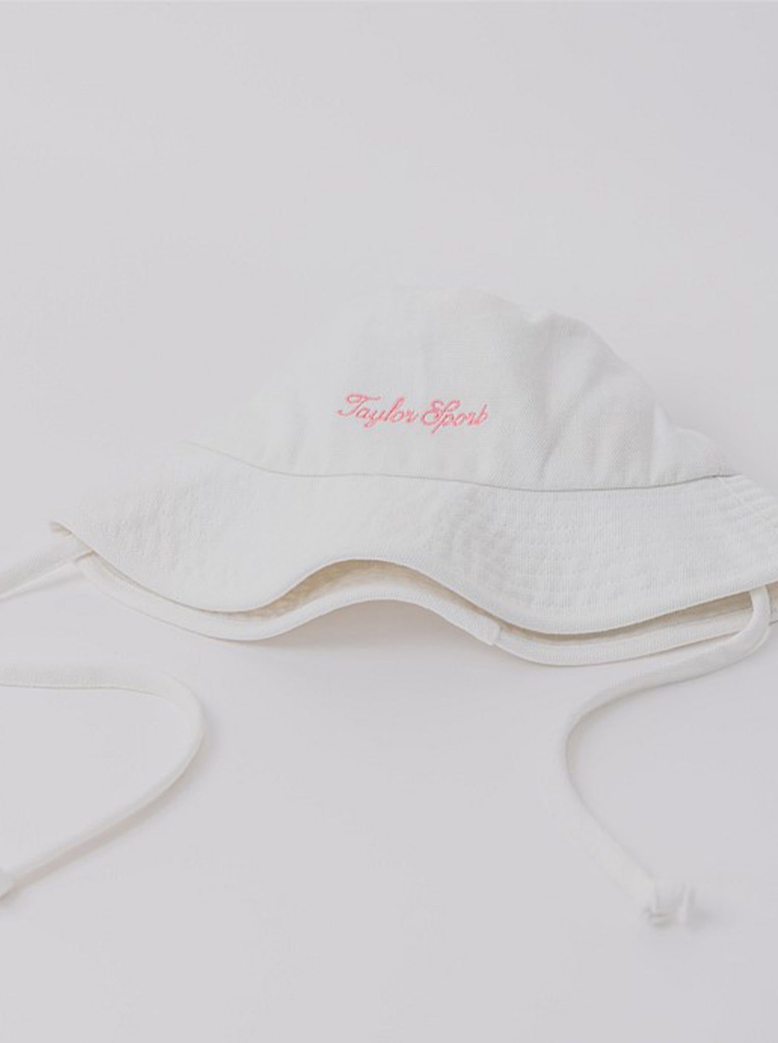 Holiday Bucket Hat in Off White