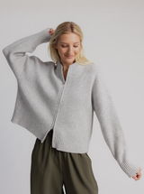 Zip Cardi
