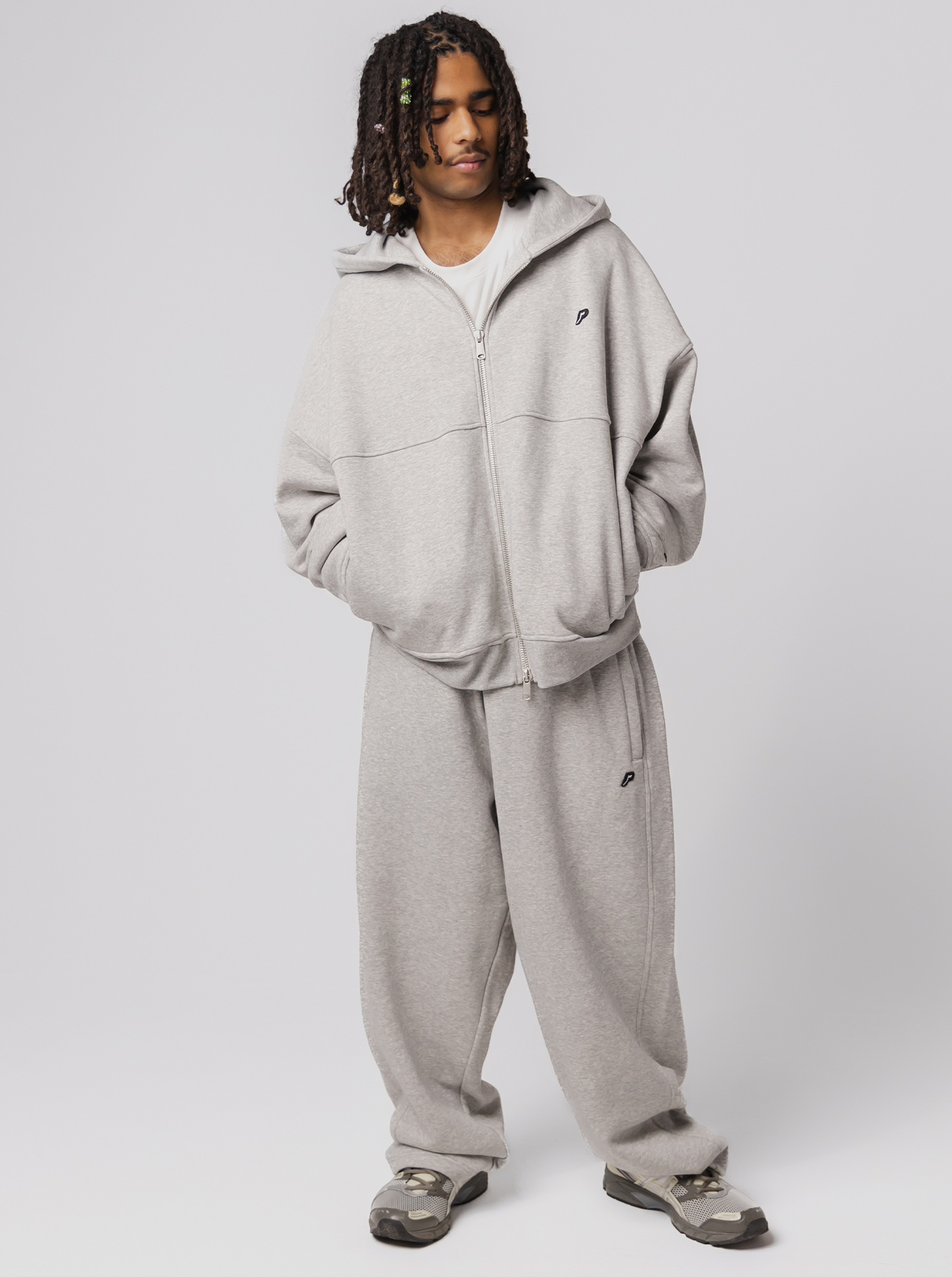 Heavyweight Zip Up in Champion Grey