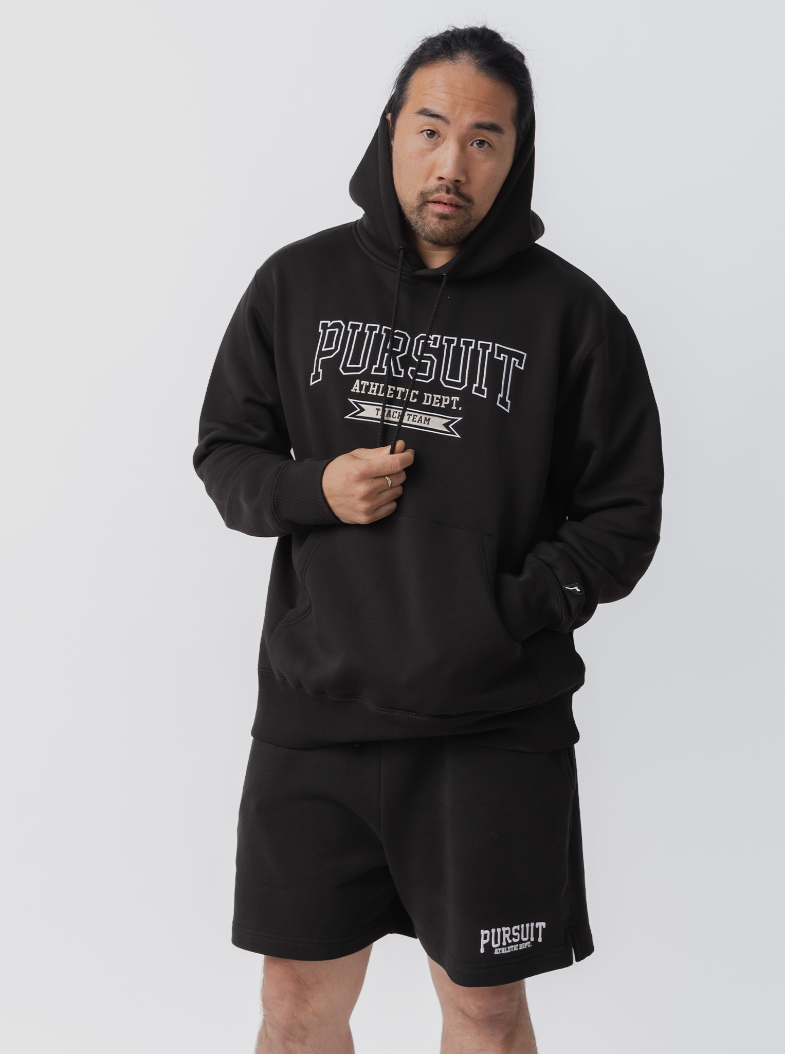 Varsity Heavyweight Pullover in Court Black