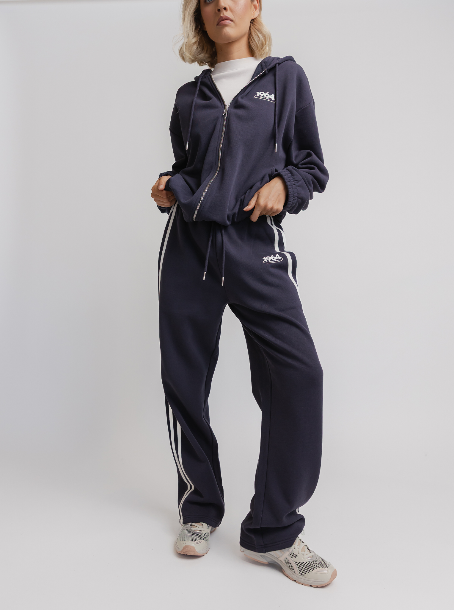 Retro Wide Leg Trackpant in Midnight