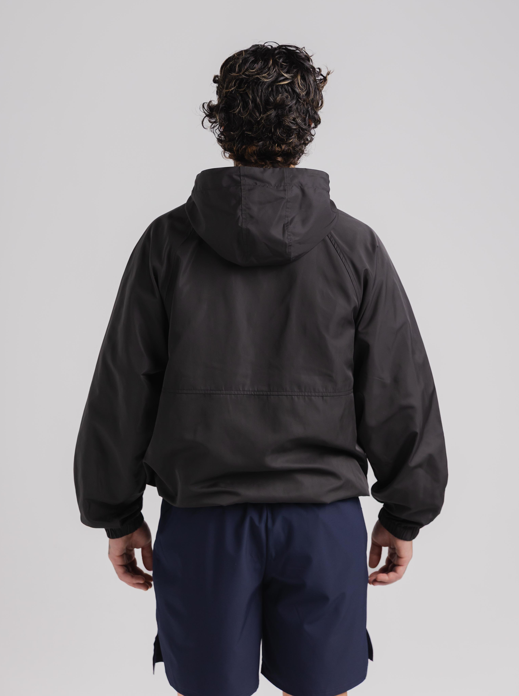 Training Windbreaker in Black – Stirling Sports