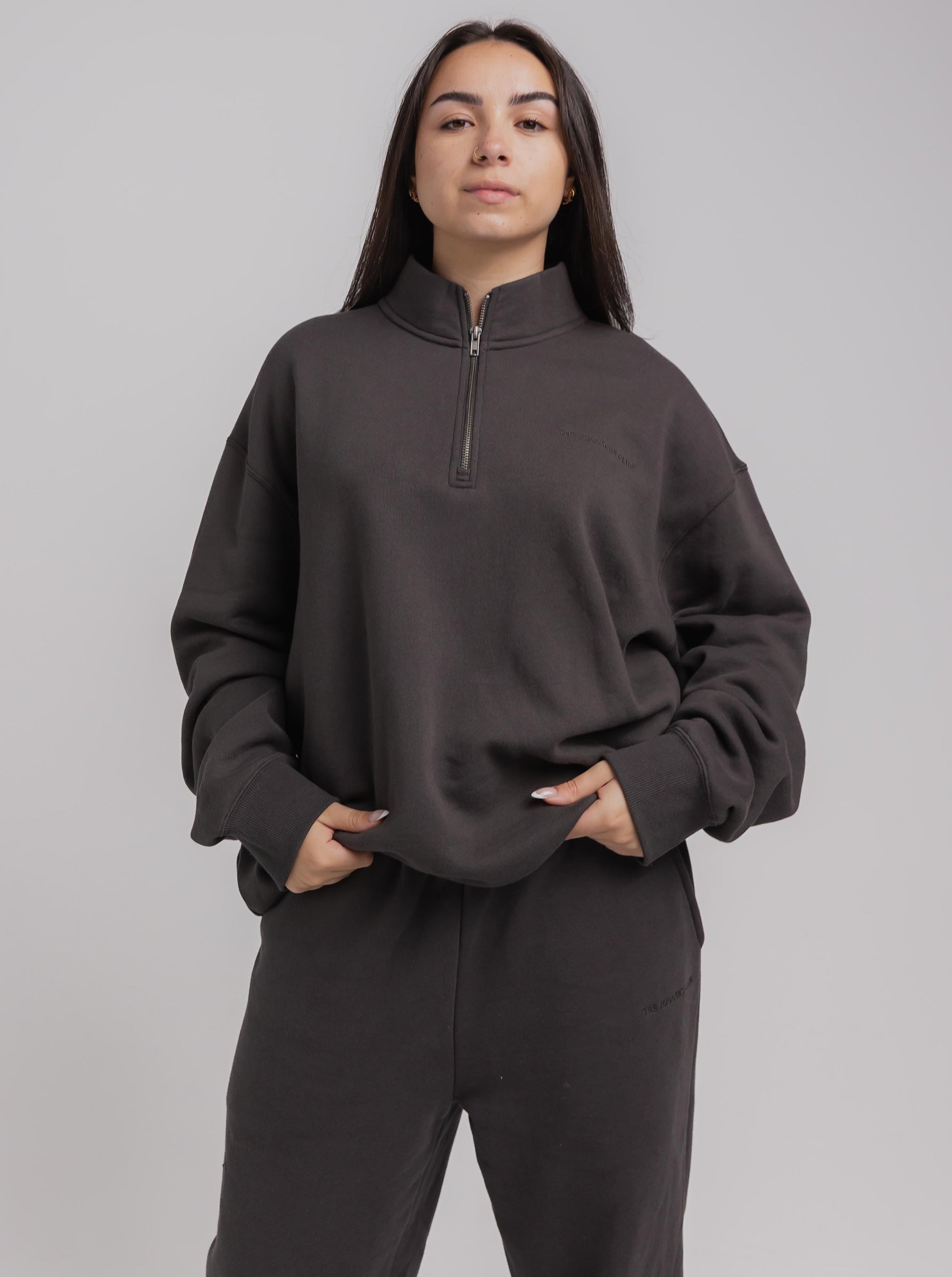 Quarter Zip in Washed Black – Stirling Sports