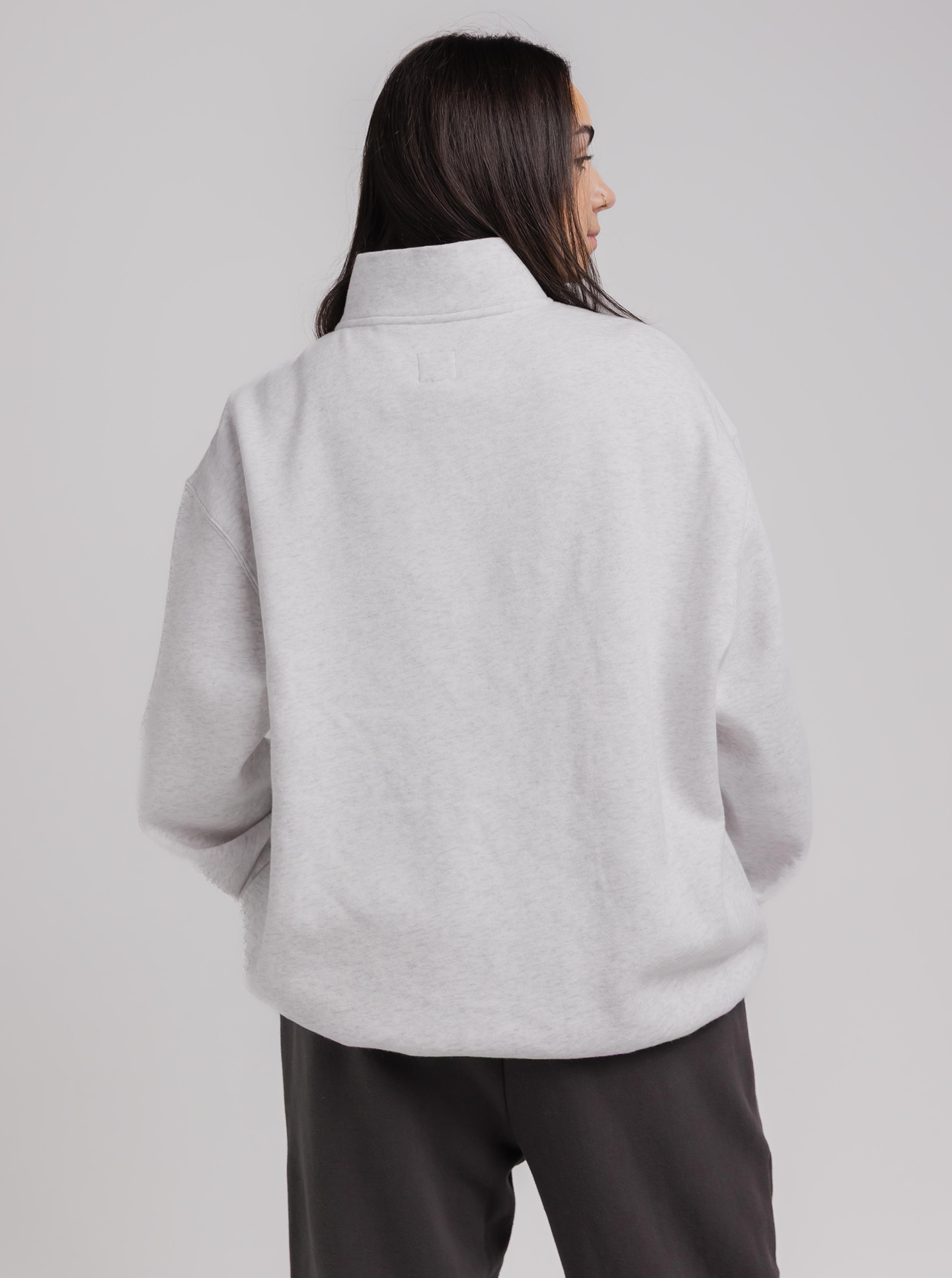 Quarter Zip in White Marle