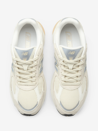 2010 Unisex