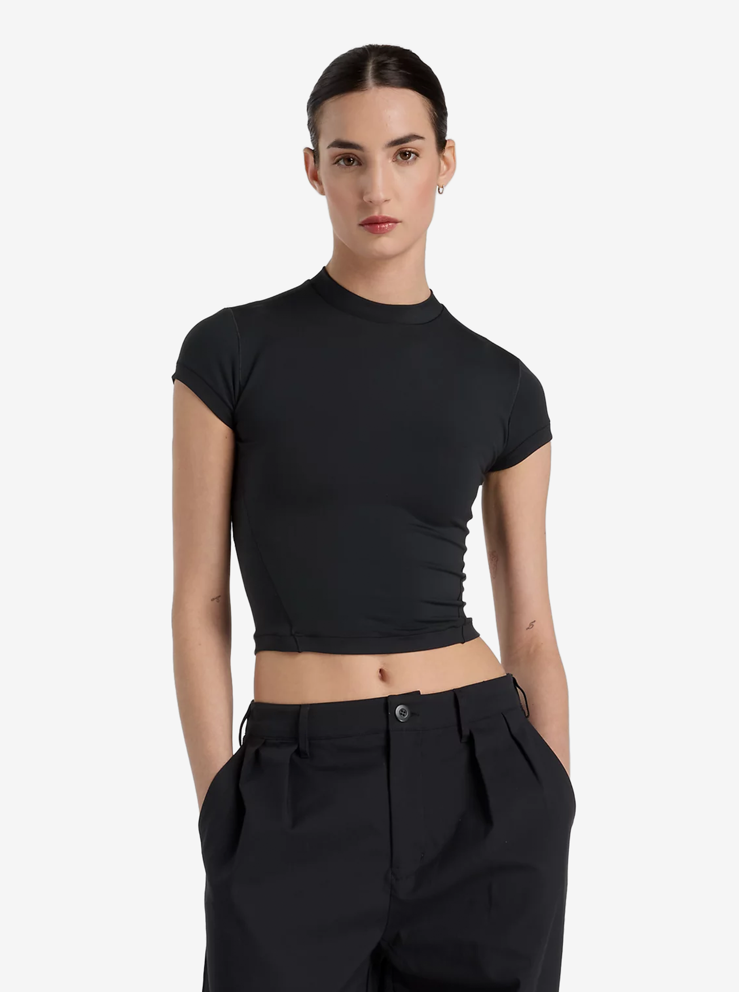 Define Fitted T-Shirt