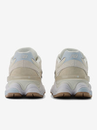9060 Unisex