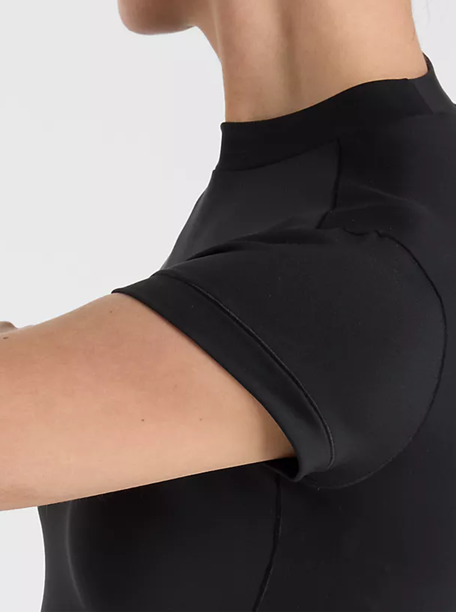 Define Fitted T-Shirt